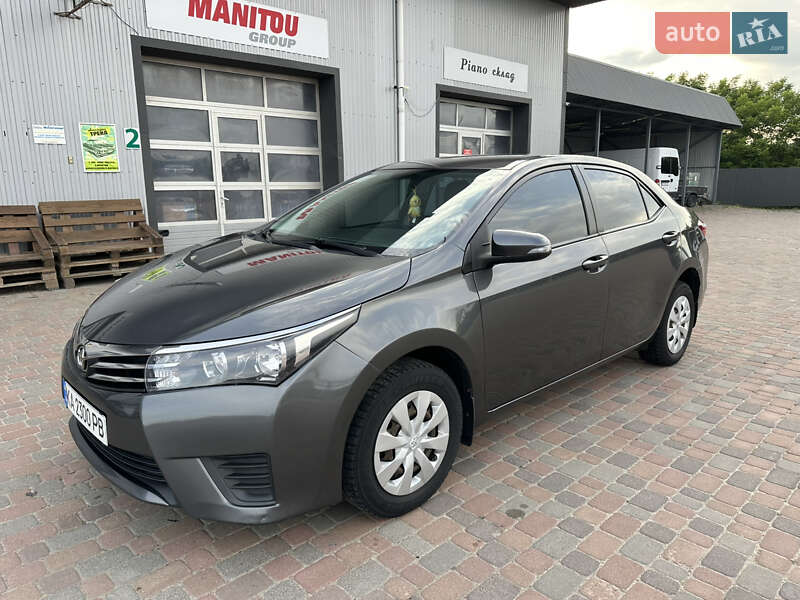 Toyota Corolla (2014)