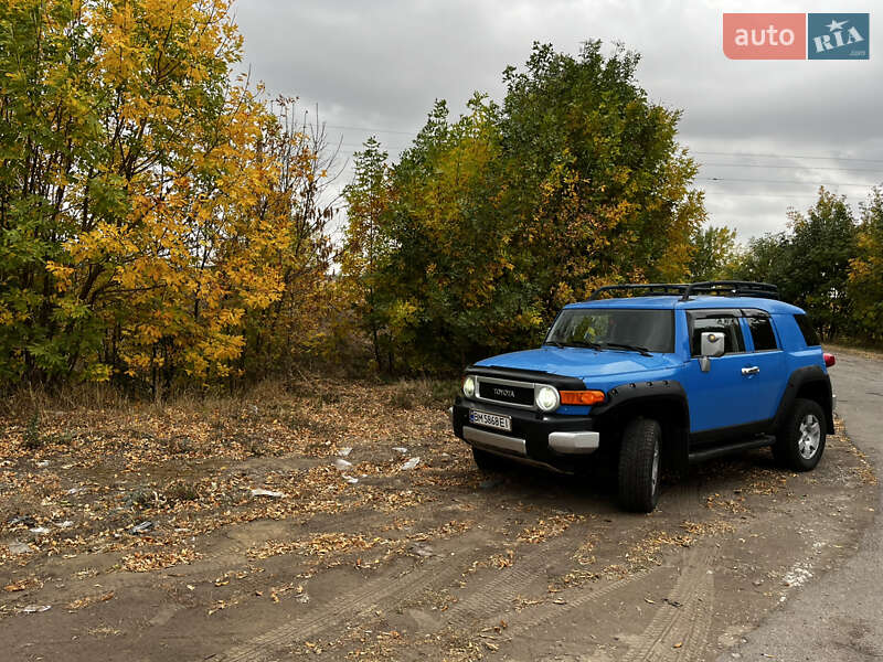 Toyota Fj cruiser (2006)