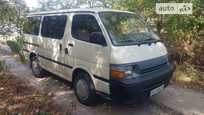Toyota Hiace (1995)