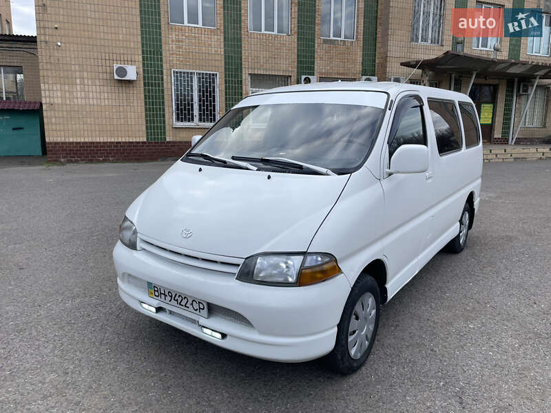 Toyota Hiace (1997)