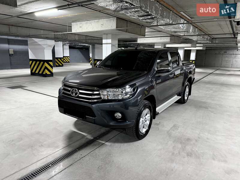 Toyota Hilux (2019)