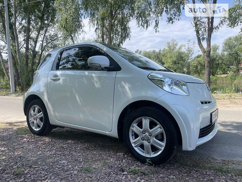 Toyota Iq (2009)