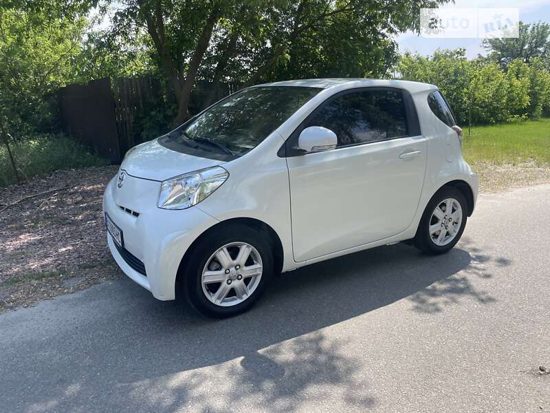 Toyota Iq (2009)
