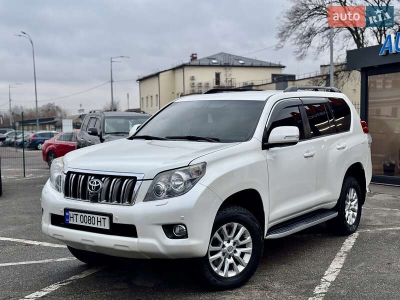 Toyota Land cruiser prado (2010)