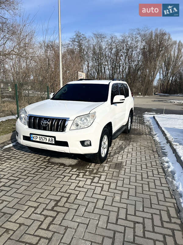 Toyota Land cruiser prado (2012)