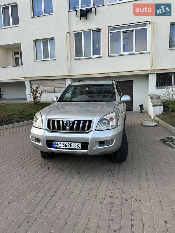 Toyota Land cruiser prado (2003)