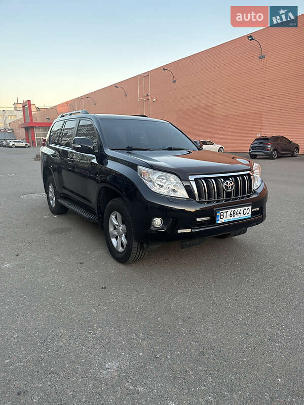 Toyota Land cruiser prado (2010)