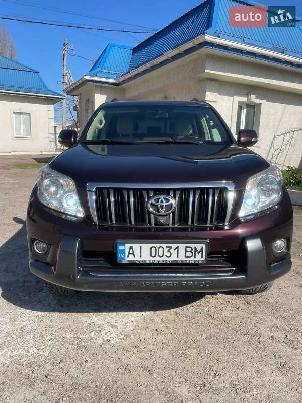 Toyota Land cruiser prado (2011)