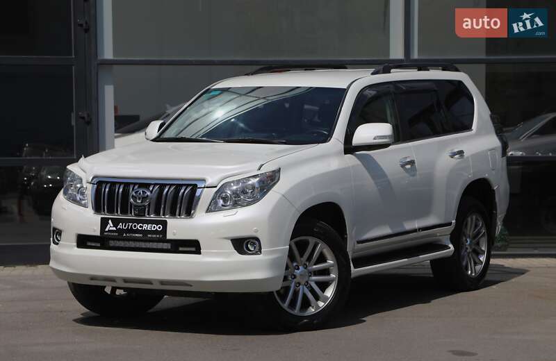 Toyota Land cruiser prado (2010)