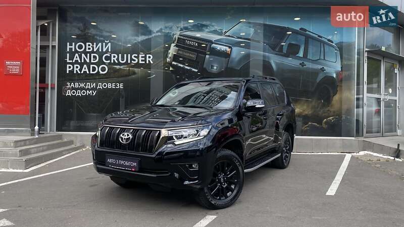 Toyota Land cruiser prado (2022)