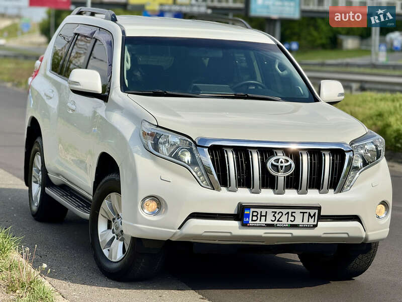 Toyota Land cruiser prado (2014)