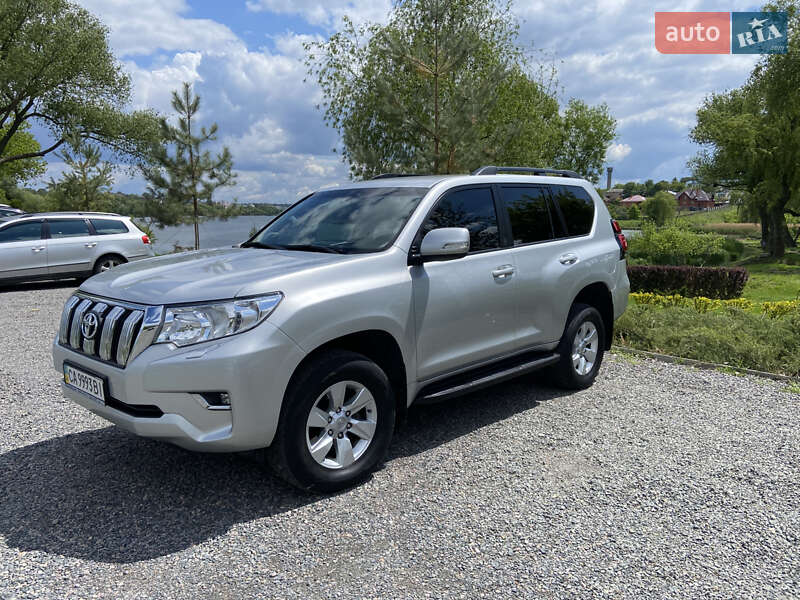 Toyota Land cruiser prado (2018)