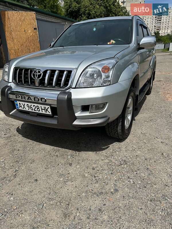 Toyota Land cruiser prado (2005)