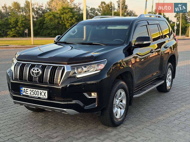 Toyota Land cruiser prado (2020)