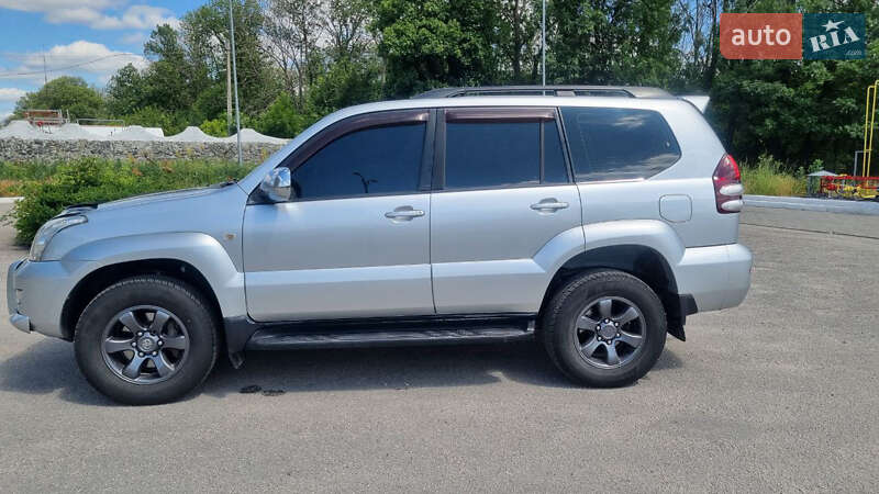 Toyota Land cruiser prado (2006)