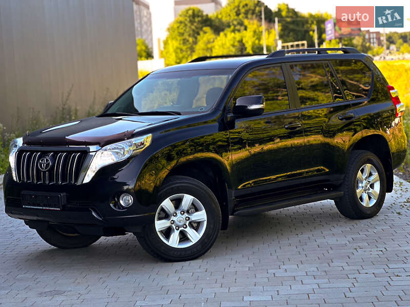Toyota Land cruiser prado (2016)