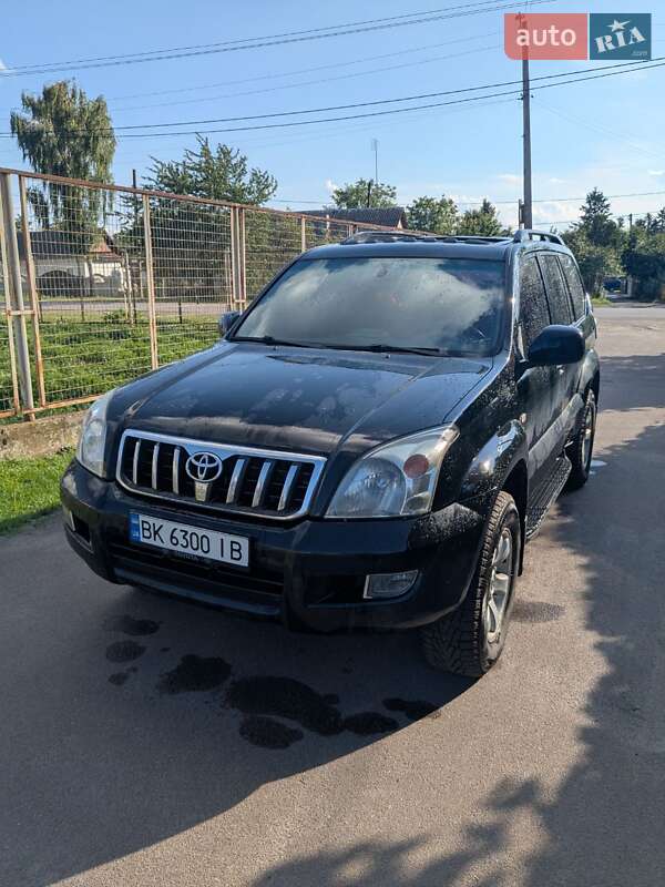 Toyota Land cruiser prado (2004)