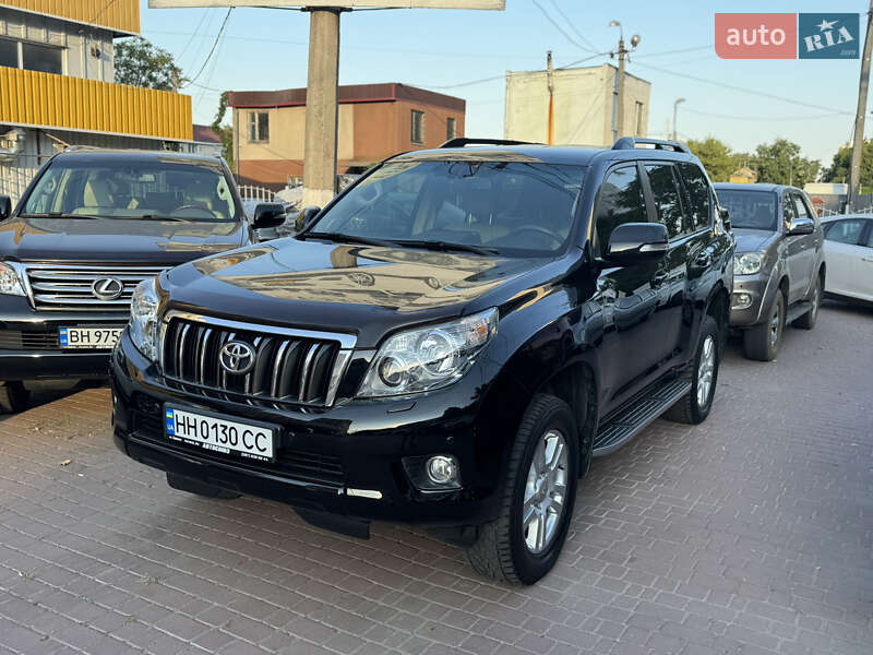 Toyota Land cruiser prado (2011)