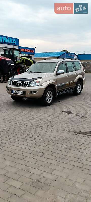 Toyota Land cruiser prado (2004)