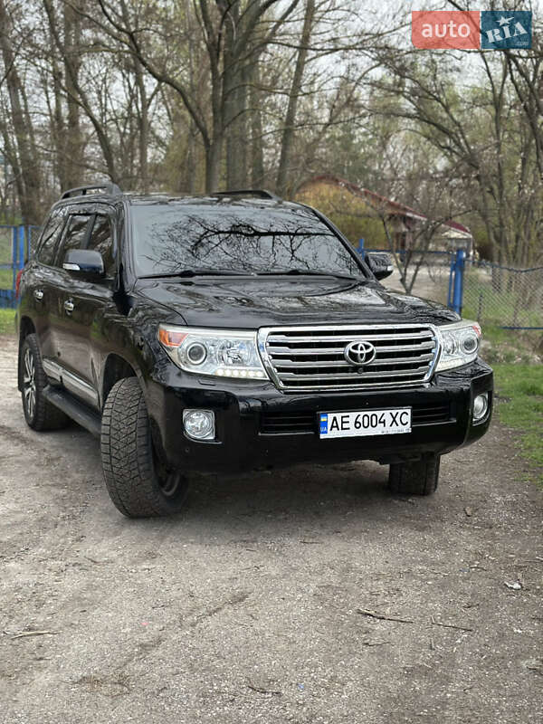 Toyota Land cruiser (2012)