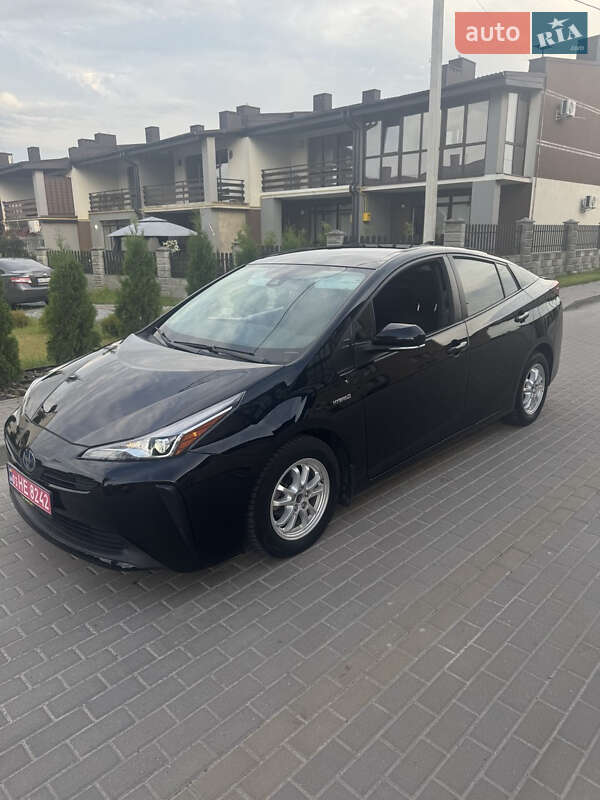 Toyota Prius (2022)
