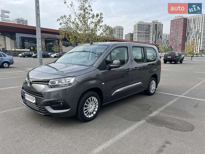 Toyota Proace city verso (2021)