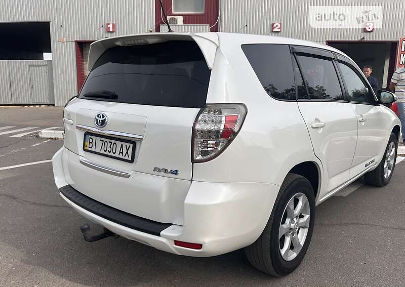 Toyota Rav4 ev (2014)