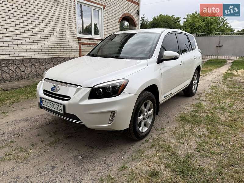 Toyota Rav4 ev (2013)