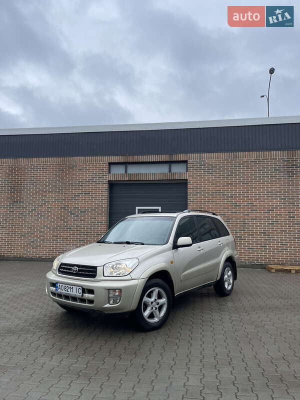 Toyota Rav4 (2002)