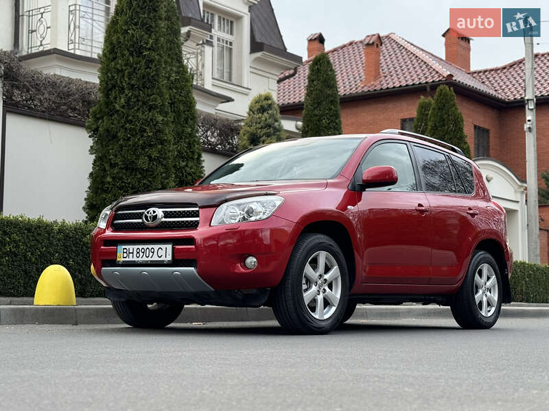 Toyota Rav4 (2008)