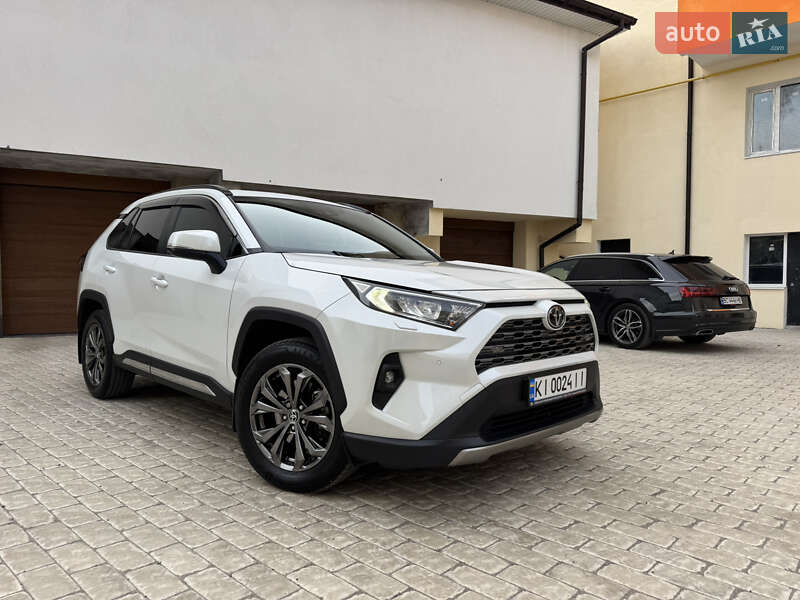 Toyota Rav4 (2023)