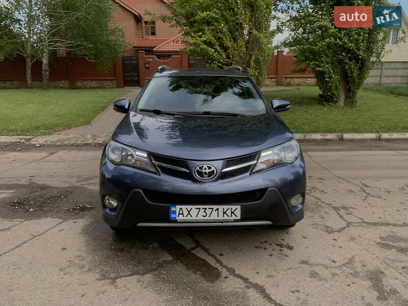 Toyota Rav4 (2014)