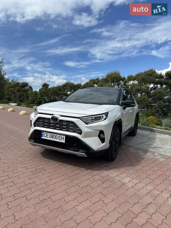 Toyota Rav4 (2021)