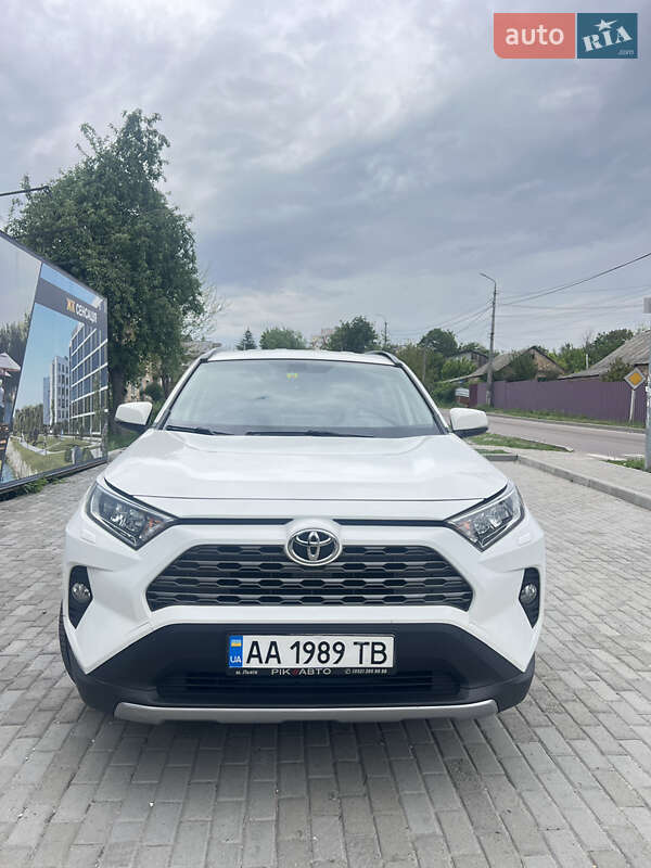 Toyota Rav4 (2019)
