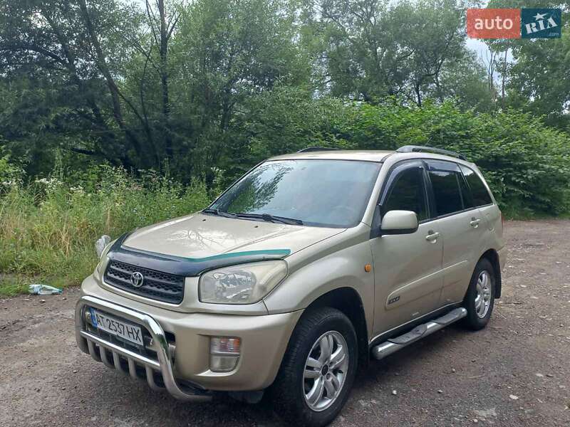 Toyota Rav4 (2002)