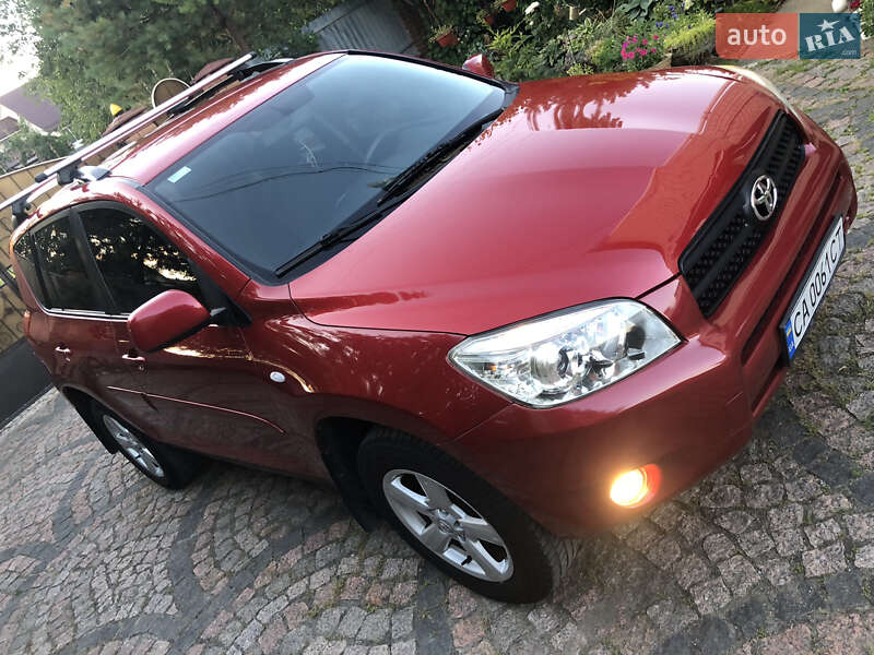 Toyota Rav4 (2007)