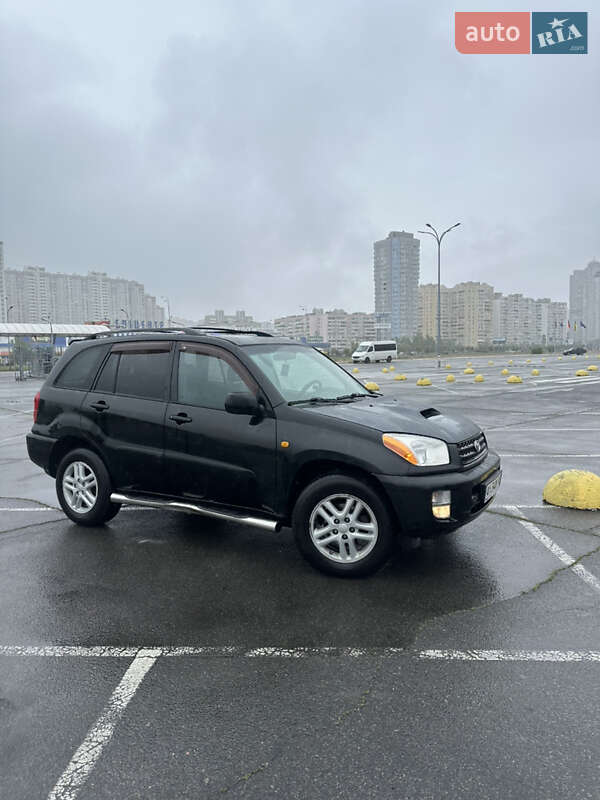 Toyota Rav4 (2002)