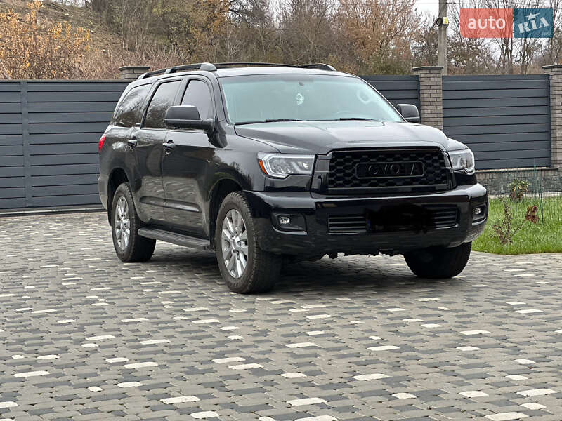 Toyota Sequoia (2008)