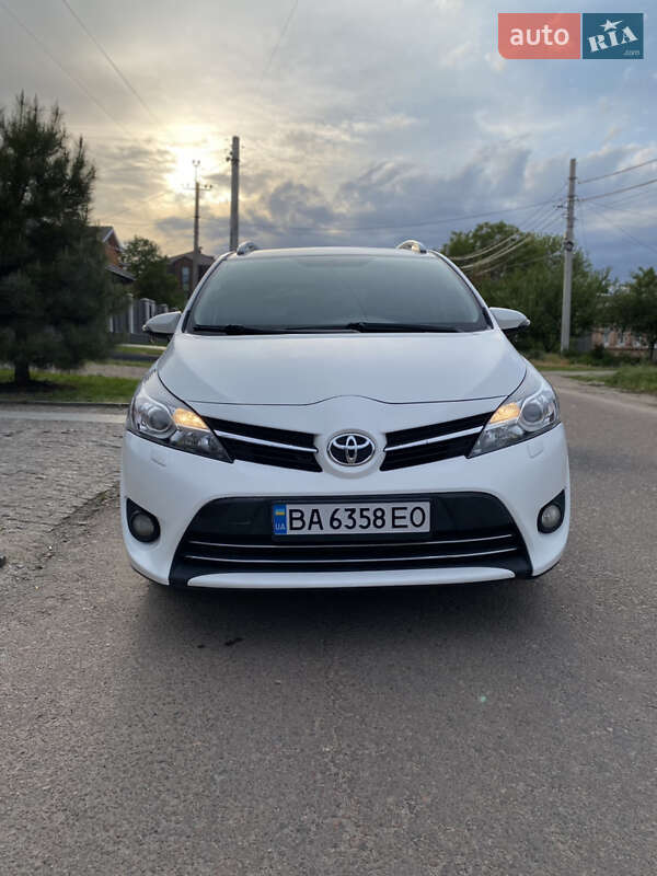 Toyota Verso (2014)