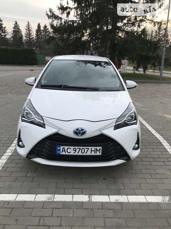 Toyota Yaris hybrid (2018)