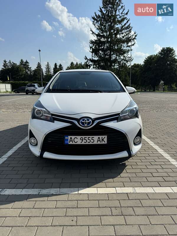 Toyota Yaris (2015)