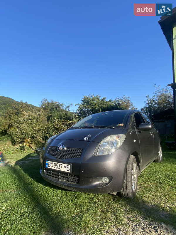 Toyota Yaris (2008)