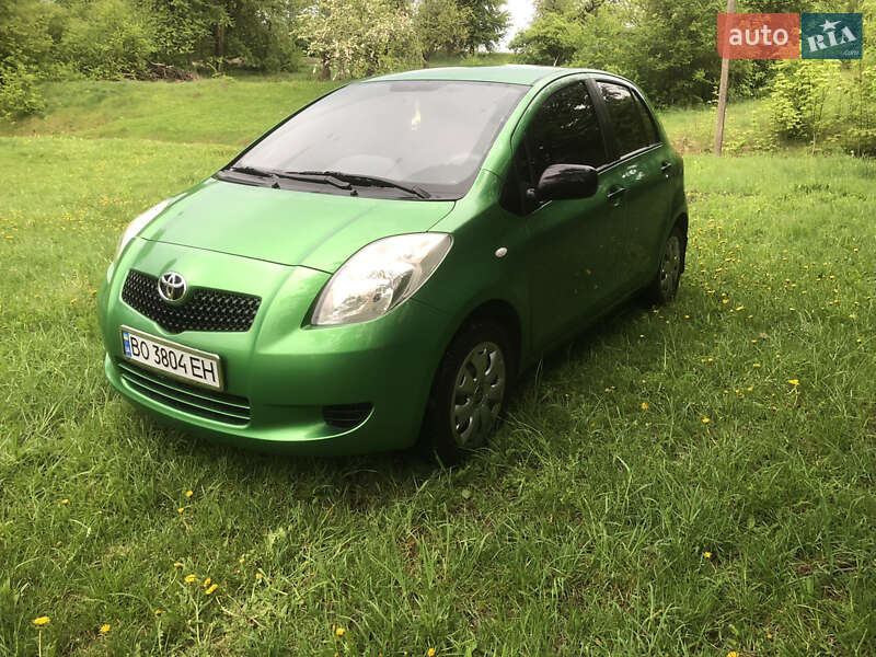 Toyota Yaris (2007)