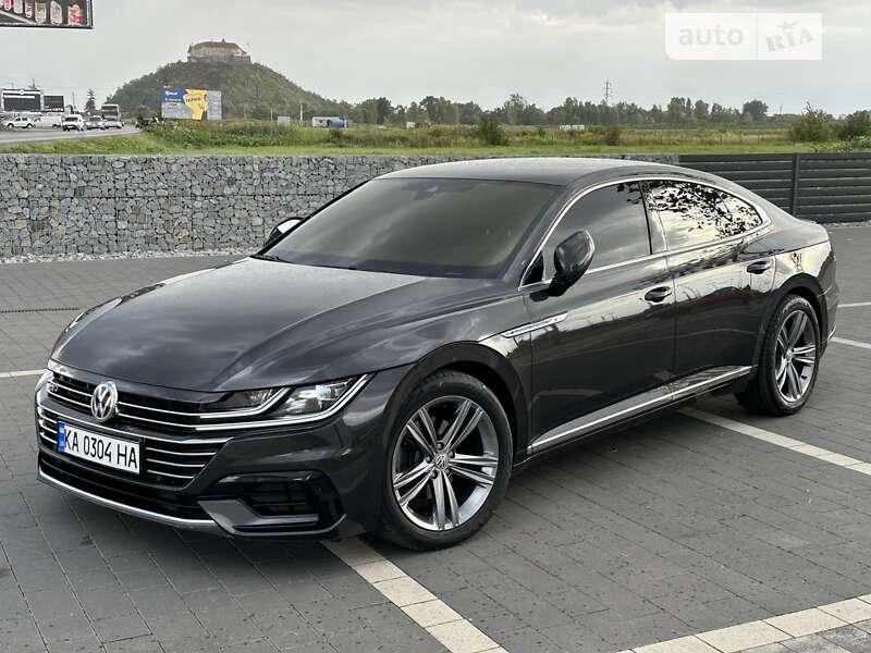 Volkswagen Arteon (2017)