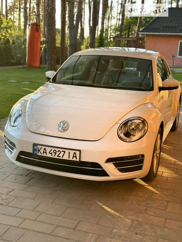 Volkswagen Beetle (2017)