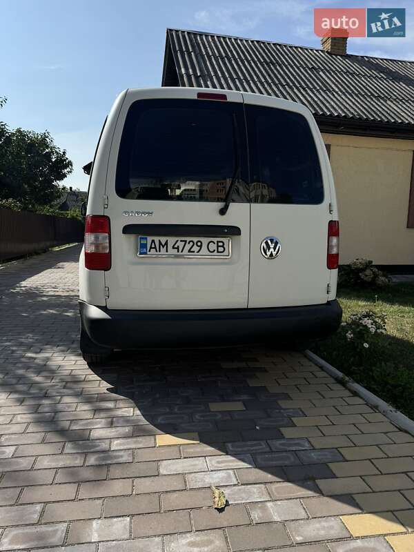 Volkswagen Caddy (2009)