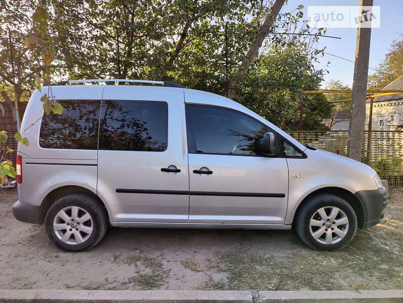 Volkswagen Caddy (2007)