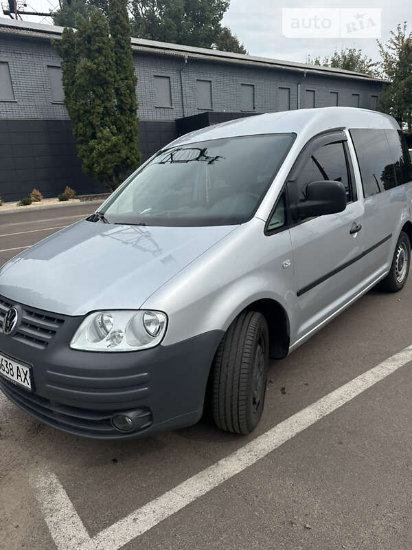 Volkswagen Caddy (2006)