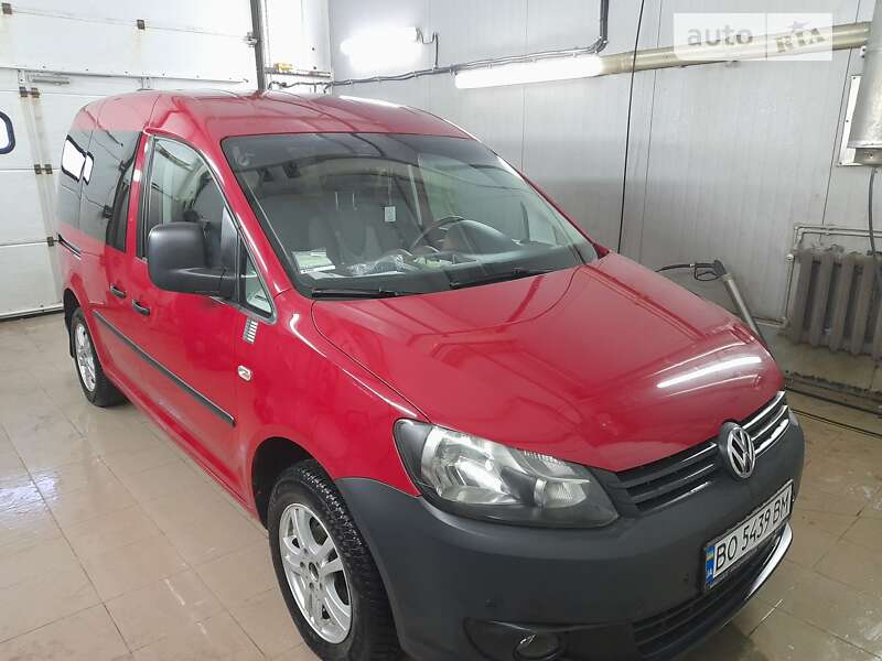 Volkswagen Caddy (2012)