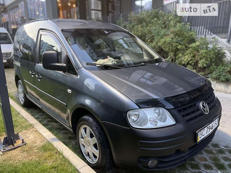 Volkswagen Caddy (2005)